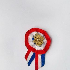 PREDNDEDOR ESCARAPELA CON 1 DIJE MARGARITA